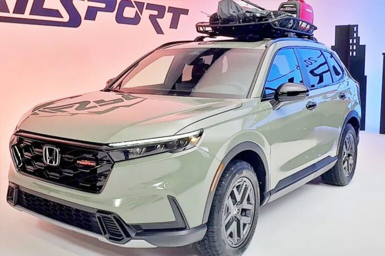 ホンダCR-V、ついに“本格オフローダー仕様”へ！ ハイブリッドで変わるSUV戦国の主役